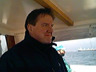 sail01.jpg (11667 bytes)